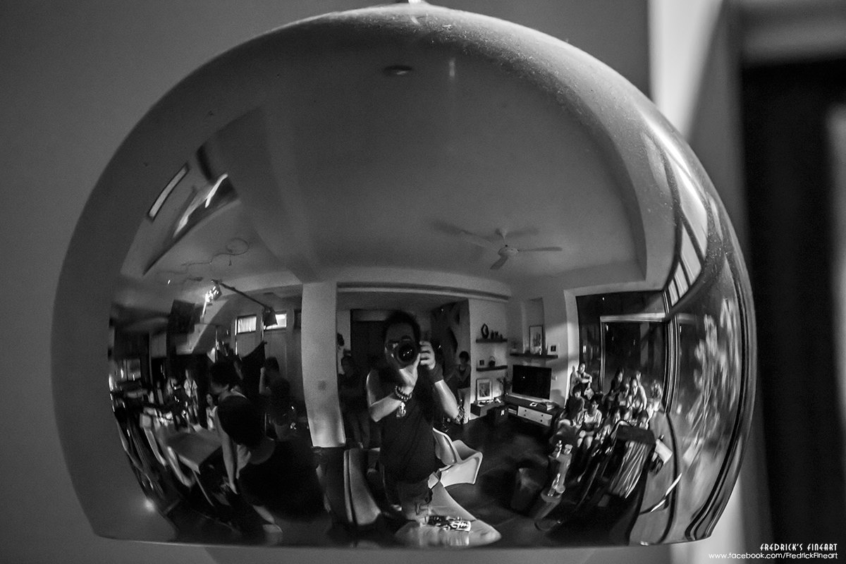 掌鏡的人、導戲的人、以及記錄的人。 掌鏡的人、導戲的人、以及記錄的人。