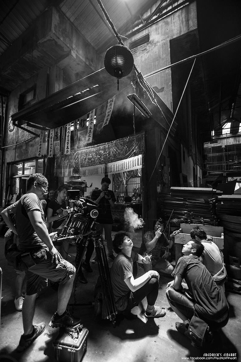 香菸裡的愛情..... 香菸裡的愛情.....