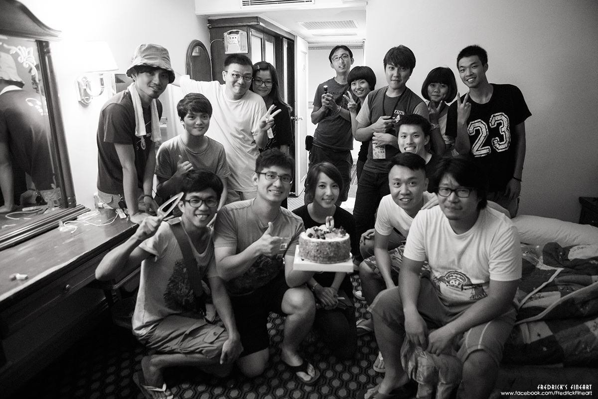 睡前小驚喜~湯哥生日快樂! 睡前小驚喜~湯哥生日快樂!