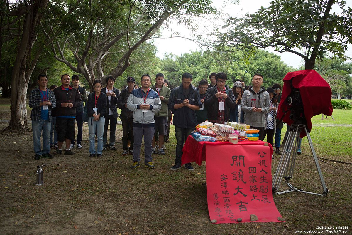 安澤映畫廖士涵導演人生劇展作品《回家路上》開鏡