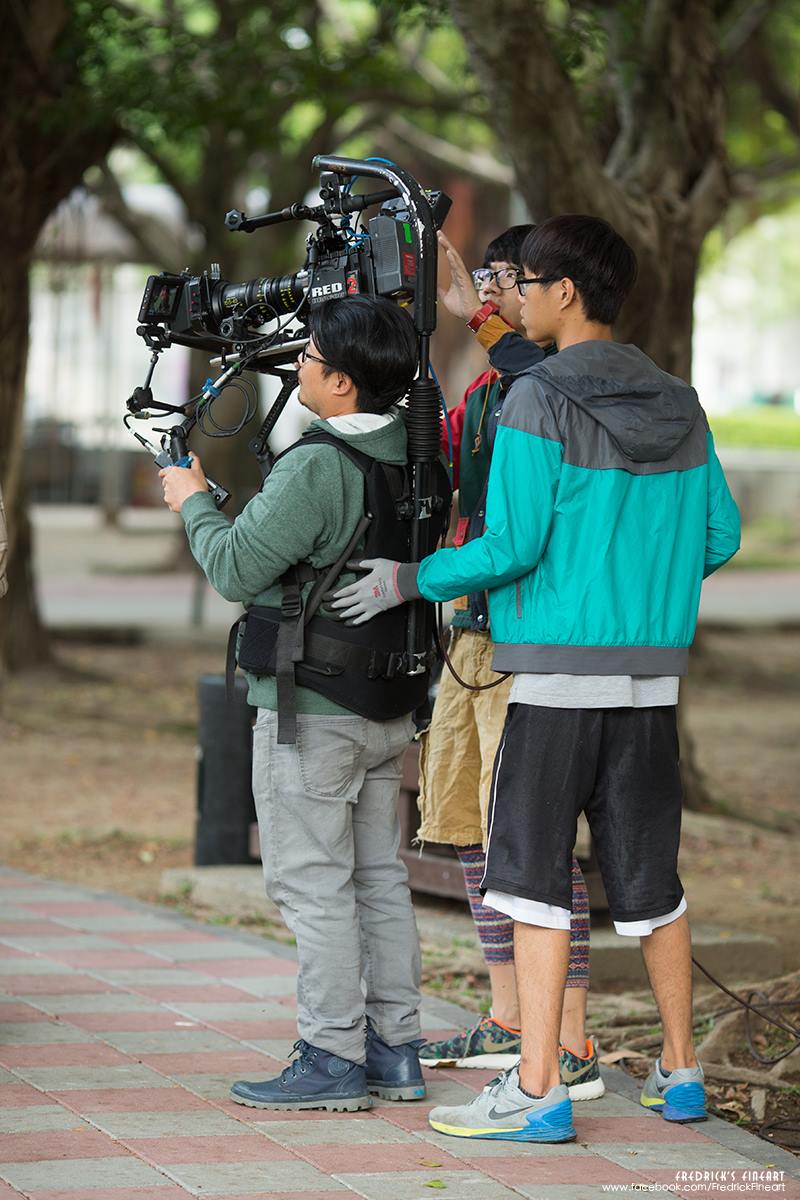 回家路上／鳴哥體貼攝助身材方面......。