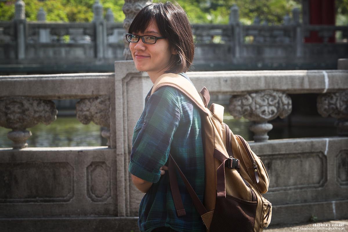 回家路上／一個西門町兩個人生劇展劇組開拍，另一頭開拍前順道探班的丹琪。