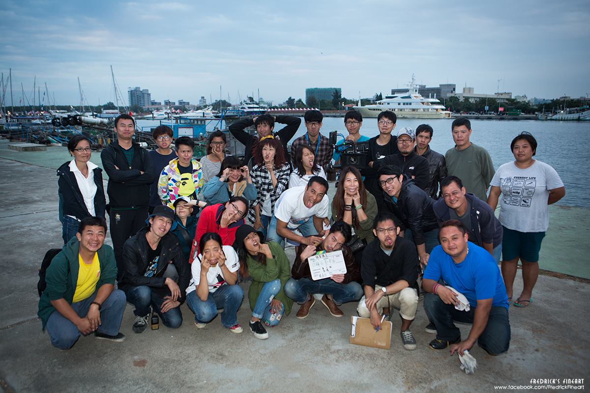 回家路上／鬼臉版殺青照。