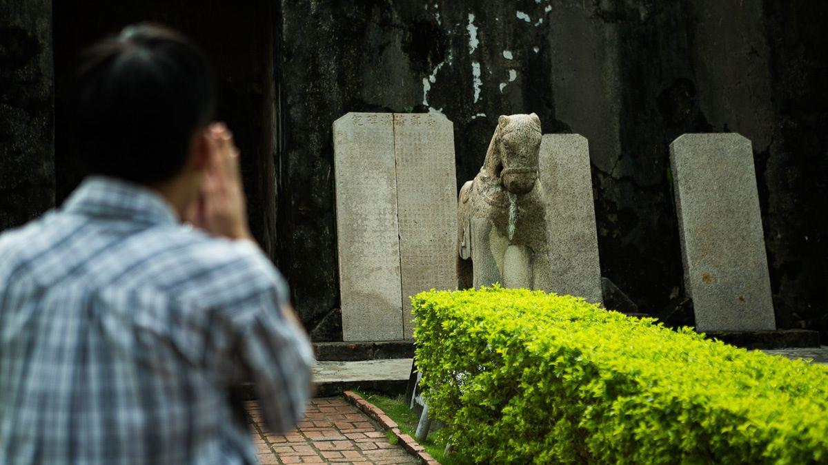 我們也要像小南一樣飲水思源，多謝石頭馬保佑〜