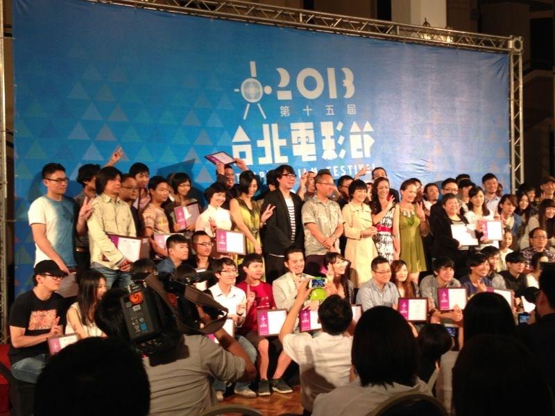 《烏歸》One Night Home入圍2013台北電影節短片 《烏歸》One Night Home入圍2013台北電影節短片