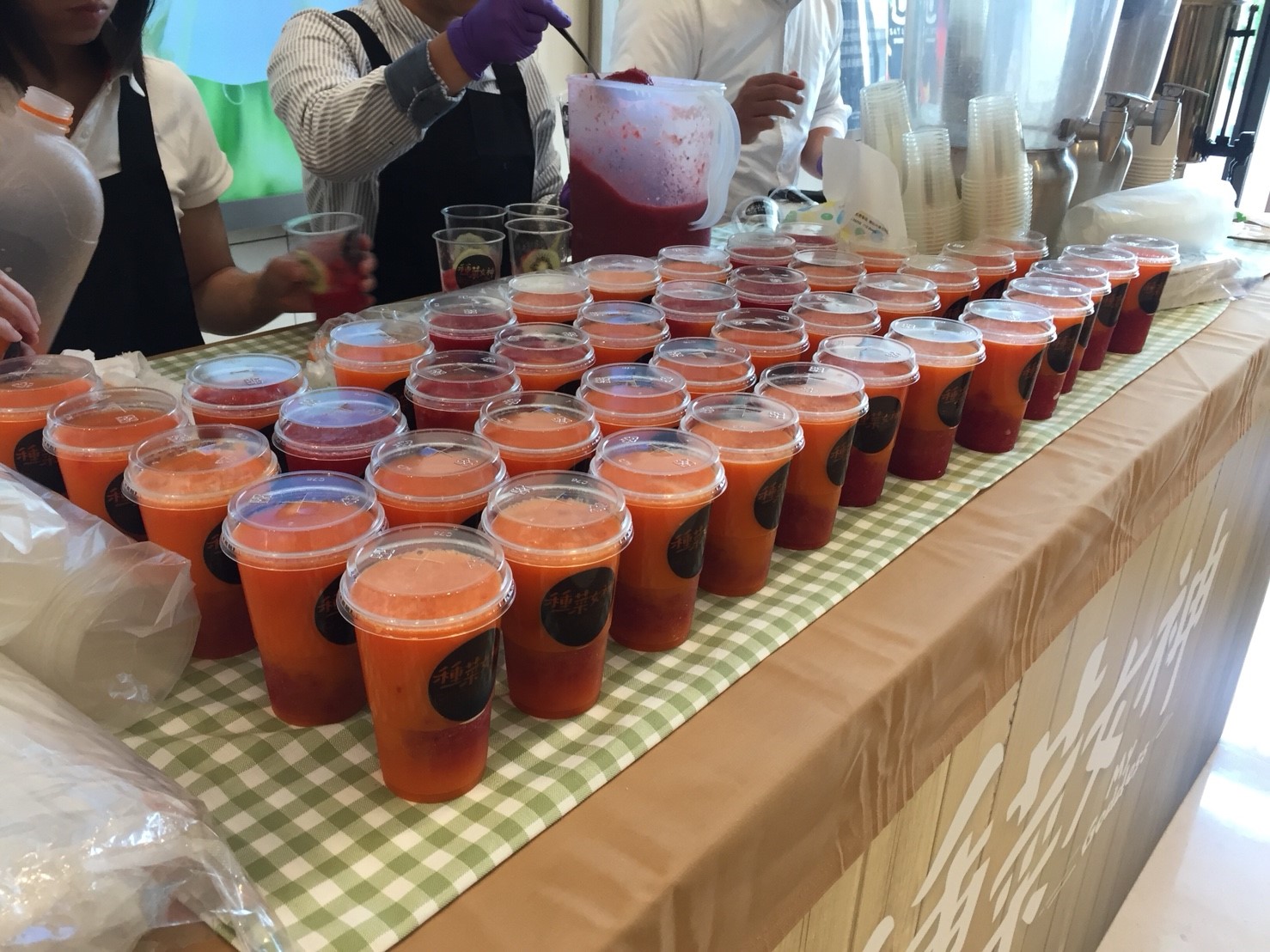 種菜女神首映會